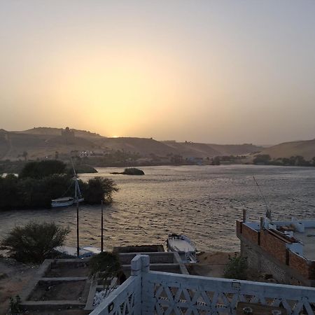 Seko Kato Nile View Hostel Aswan Exterior photo