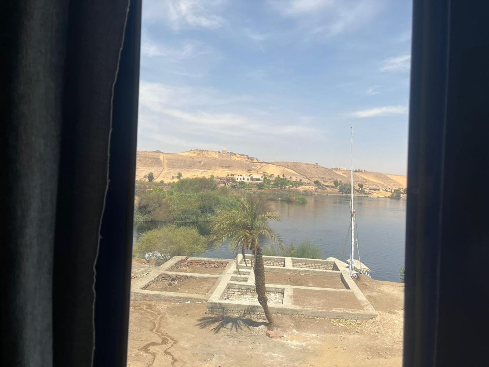 Seko Kato Nile View Hostel Aswan Exterior photo