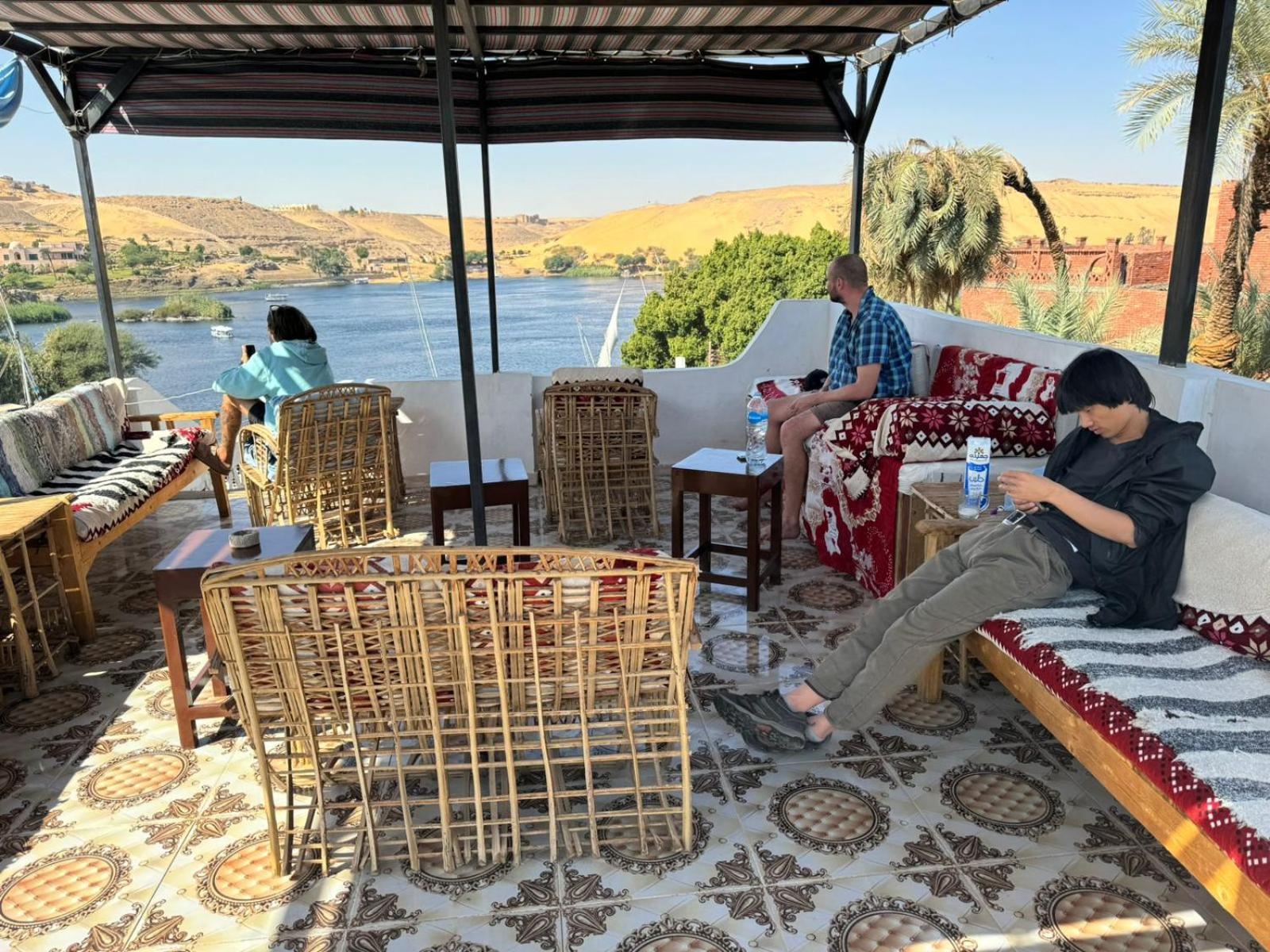 Seko Kato Nile View Hostel Aswan Exterior photo