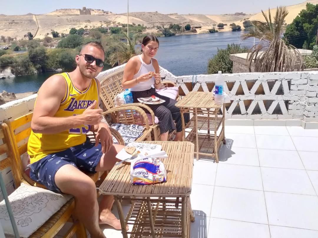 Seko Kato Nile View Hostel Aswan Exterior photo